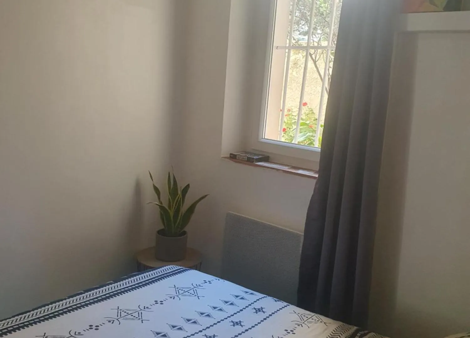 Bel Appartement A Deux Minutes Du Vieux Port La Ciotat 0*,  France